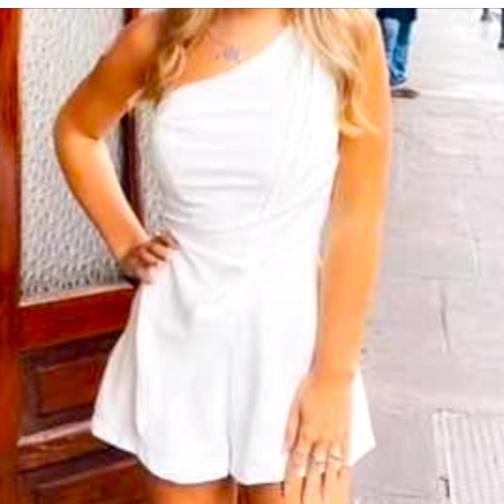 Womens DO + BE Romper Size S